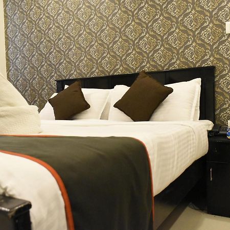 העיר בנגלור Amazing Inn מראה חיצוני תמונה